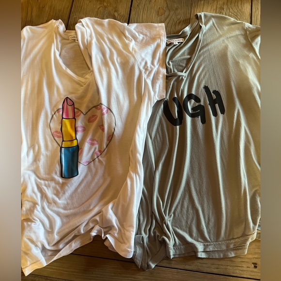 CARA LOREN Oversized V Neck Graphic Tees Bundle - Picture 7 of 11
